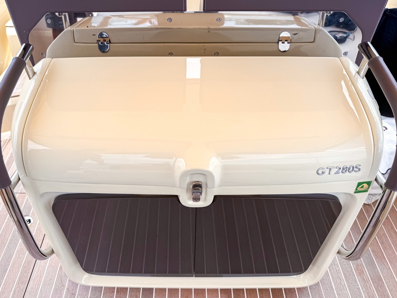  Invictus GT280S