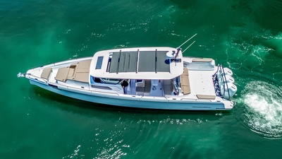 Axopar 45 Cross Top