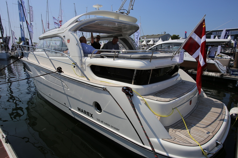 Marex 320 aft cabin cruiser Hanseboot ancora boat show 2016