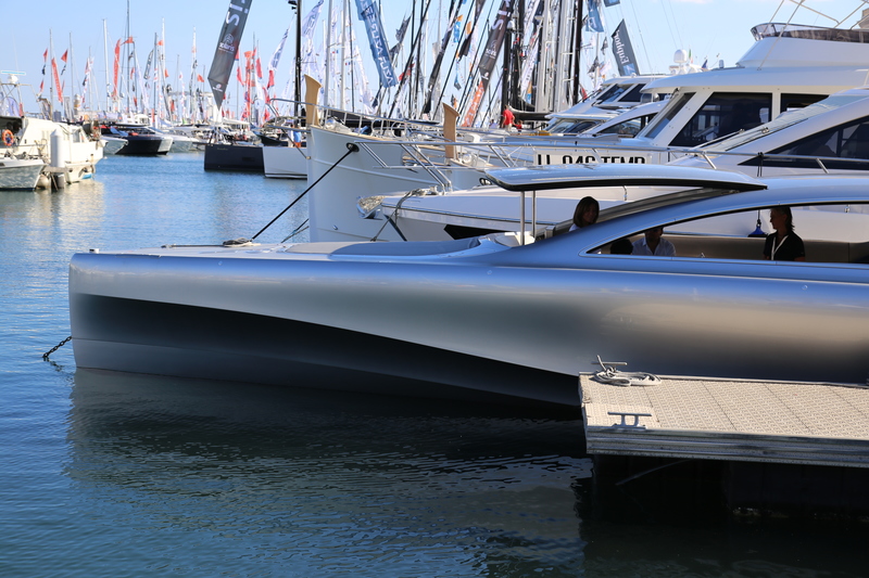 Mercedes-Benz Arrow460 Power Boats at Cannes Yachting Festival