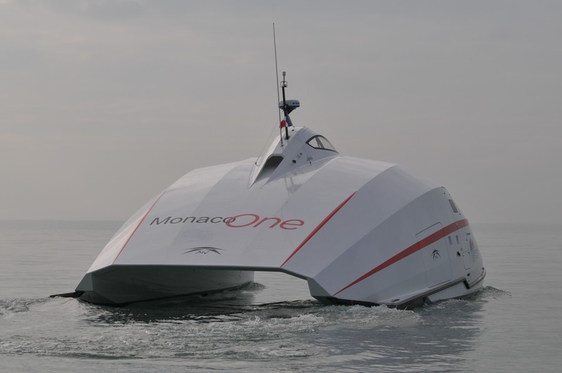 A2V-Shuttle A new generation of fast power boats